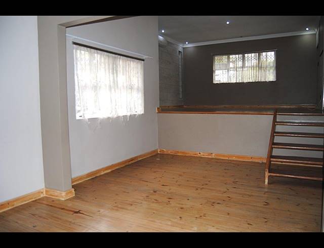 4 BEDROOM HOUSE FOR SALE IN ESCOMBE